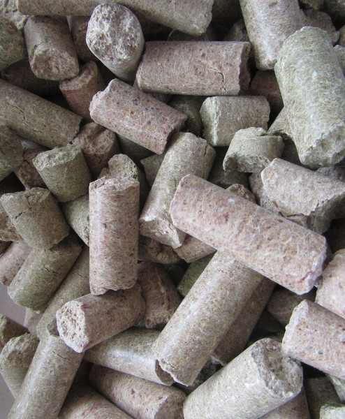 Kräuter-Hagebutte Sticks - 250 g